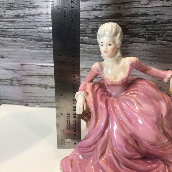 COALPORT Ladies Fashion Polly Fig. Bone China Woman Pink Dress - Picture 5 of 7
